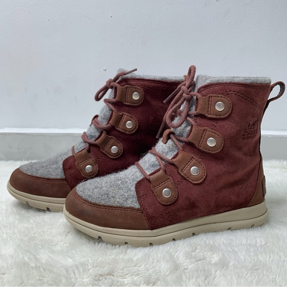 Sorel Shoes - Sorel Women's Red Grey Explorer Joan Redwood Felt Waterproof Winter Boot Size 7